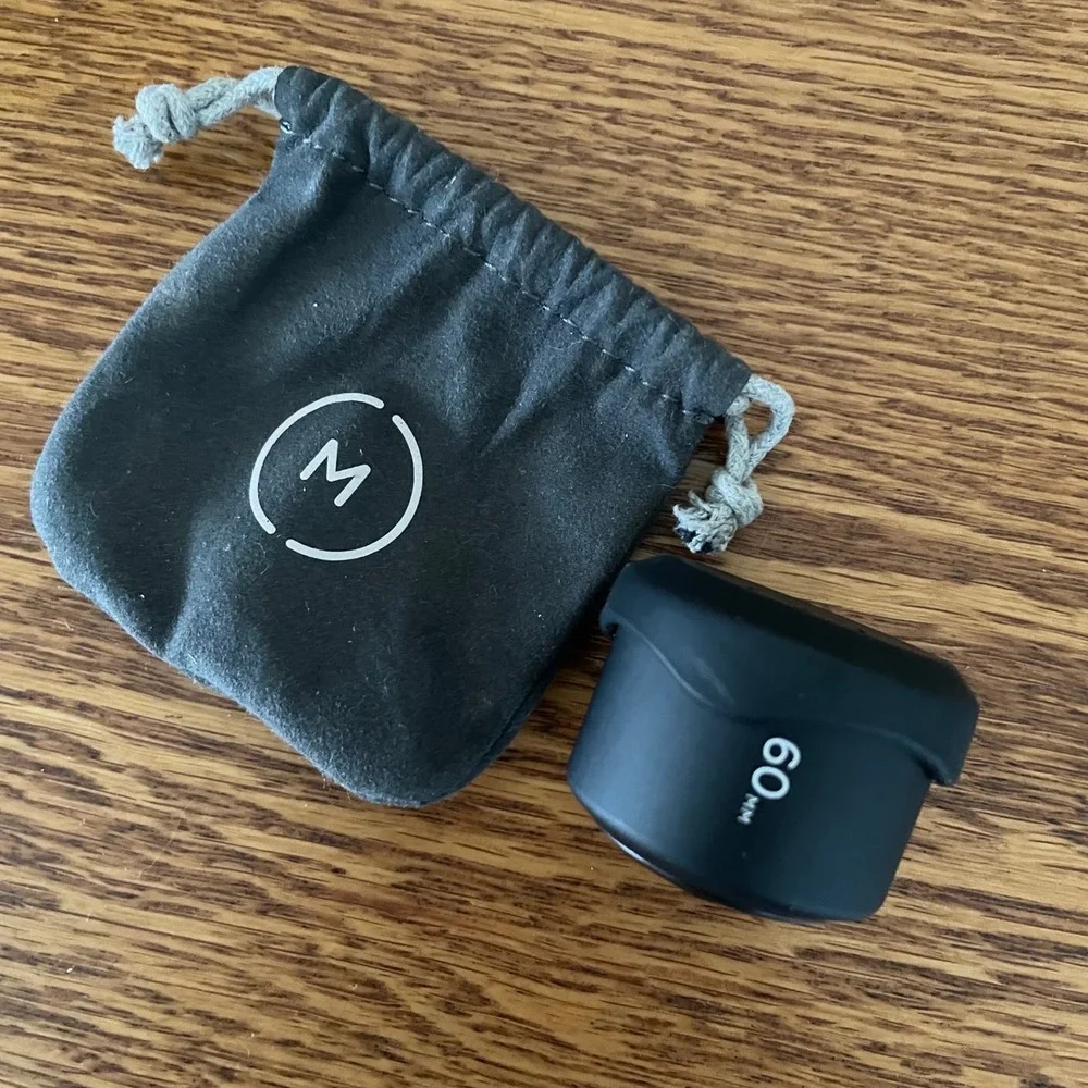 Moment 60mm Tele Mobile Photography Lens M Series V2 with Rear Lens Cap and Bag